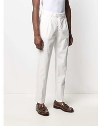 Белые брюки чинос от Eleventy