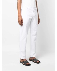 Белые брюки чинос от Giorgio Armani