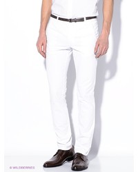 Белые брюки чинос от Oodji