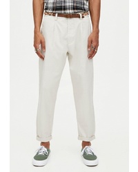 Белые брюки чинос от Pull&Bear