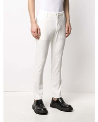 Белые брюки чинос от Dondup