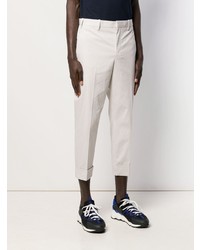 Белые брюки чинос от Neil Barrett