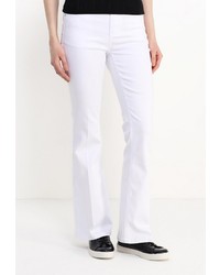 Белые джинсы-клеш от Broadway