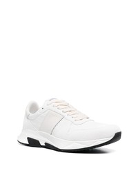 Мужские белые замшевые кроссовки от Tom Ford