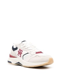 Мужские белые замшевые низкие кеды от Tommy Hilfiger