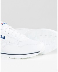 Женские белые кеды от Fila