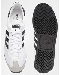 Мужские белые кеды от adidas