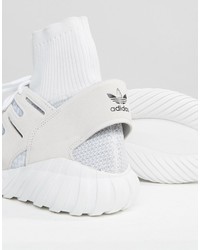 Мужские белые кеды от adidas