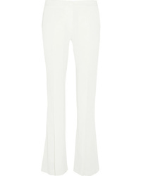 Белые классические брюки со складками
