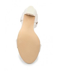 Белые кожаные босоножки на каблуке от Call it SPRING