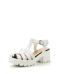 Белые кожаные босоножки на каблуке от GLAMforever