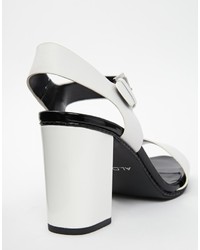 Белые кожаные босоножки на каблуке от Aldo