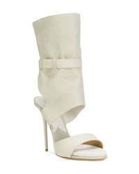 Белые кожаные босоножки на каблуке от Paul Andrew