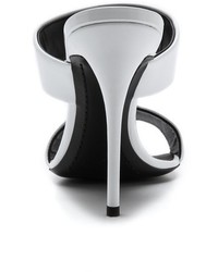 Белые кожаные босоножки на каблуке от Giuseppe Zanotti