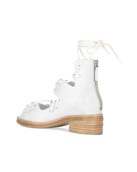 Белые кожаные босоножки на каблуке от Marsèll