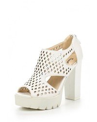 Белые кожаные босоножки на каблуке от Sweet Shoes