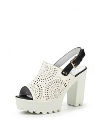 Белые кожаные босоножки на каблуке