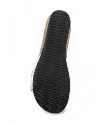 Женские белые кожаные босоножки от Flyfor