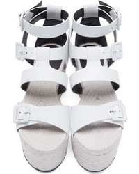 Женские белые кожаные босоножки от Pierre Hardy