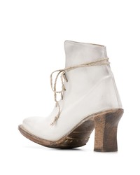 Белые кожаные ботильоны на шнуровке от Cherevichkiotvichki