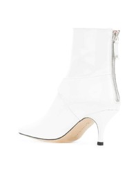 Белые кожаные ботильоны от Dorateymur