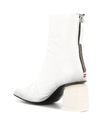 Белые кожаные ботильоны от Chuckies New York