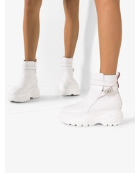 Белые кожаные ботильоны от 032c