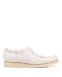 Белые кожаные ботинки дезерты от Clarks