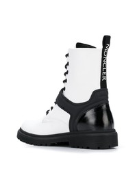 Женские белые кожаные ботинки на шнуровке от Moncler