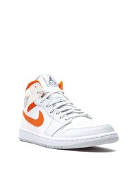 Мужские белые кожаные высокие кеды с принтом от Jordan