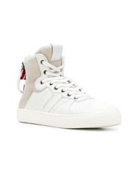 Женские белые кожаные высокие кеды от Moncler