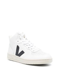 Мужские белые кожаные высокие кеды от Veja