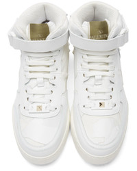 Женские белые кожаные высокие кеды от Valentino