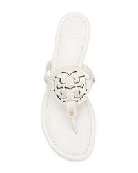 Белые кожаные вьетнамки от Tory Burch