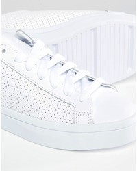 Женские белые кожаные кеды от adidas