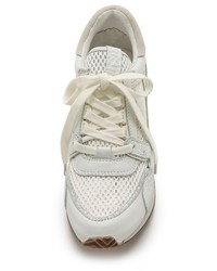 Белые кожаные кроссовки на танкетке от Ash