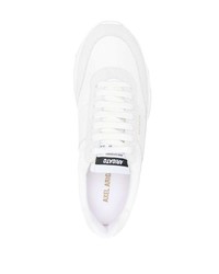 Мужские белые кожаные кроссовки от Axel Arigato