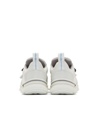 Мужские белые кожаные кроссовки от Prada