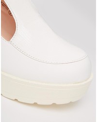 Белые кожаные массивные туфли