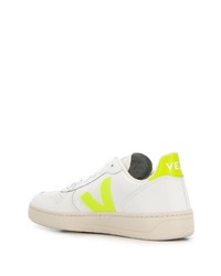 Мужские белые кожаные низкие кеды с принтом от Veja