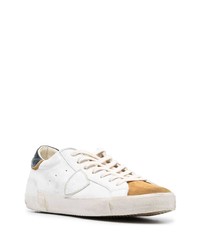 Мужские белые кожаные низкие кеды с украшением от Philippe Model Paris