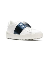 Женские белые кожаные низкие кеды с украшением от Valentino