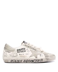 Мужские белые кожаные низкие кеды со звездами от Golden Goose