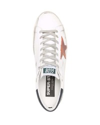 Мужские белые кожаные низкие кеды со звездами от Golden Goose