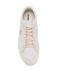 Женские белые кожаные низкие кеды со змеиным рисунком от Converse