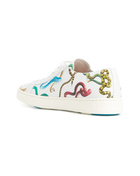 Мужские белые кожаные низкие кеды со змеиным рисунком от Santoni