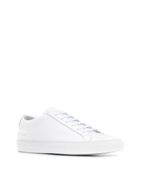 Мужские белые кожаные низкие кеды от Common Projects