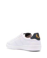 Мужские белые кожаные низкие кеды от Fred Perry