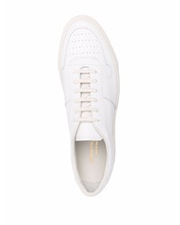 Мужские белые кожаные низкие кеды от Common Projects