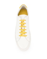 Мужские белые кожаные низкие кеды от Common Projects